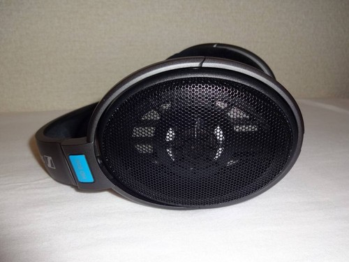 Sennheiser 600 over - sennheiser, ear