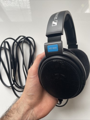 Sennheiser 600 black - 600,
