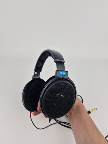 Sennheiser 600 over - hd,